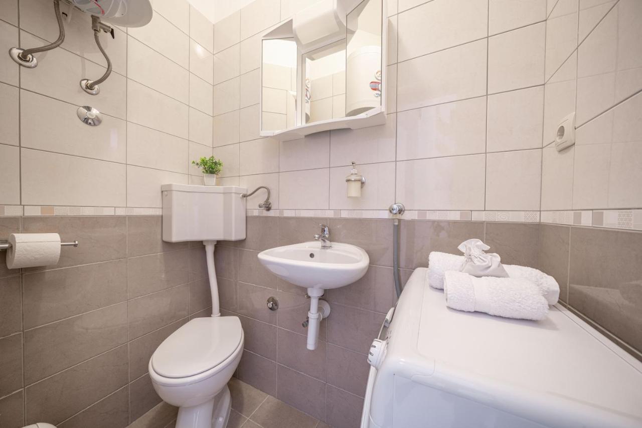 BeBe Apartment Vodice Exterior foto